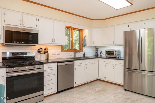 612 Wildwood Lane, Graham, NC 27253
