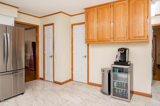 612 Wildwood Lane, Graham, NC 27253