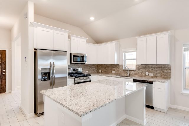 125 Comet Pointe DR, Georgetown, TX 78628