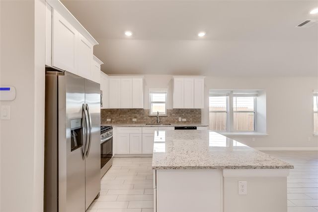 125 Comet Pointe DR, Georgetown, TX 78628