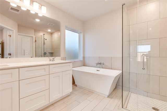 125 Comet Pointe DR, Georgetown, TX 78628