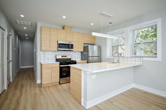 2127 S Marshall Boulevard 1, Chicago, IL 60623