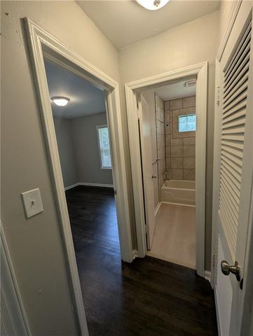 1206 E 134th Street, Grandview, MO 64030