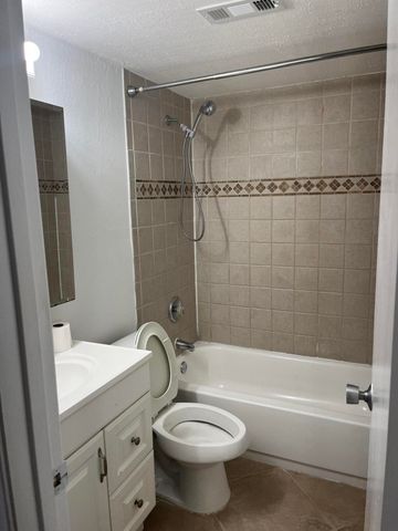 1250 Old Boynton Road 317, Boynton Beach, FL 33426