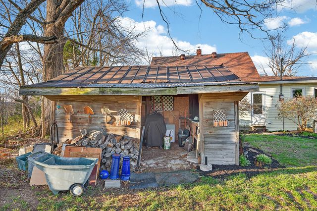 1173 Burgin Road, Lawrenceburg, KY 40342