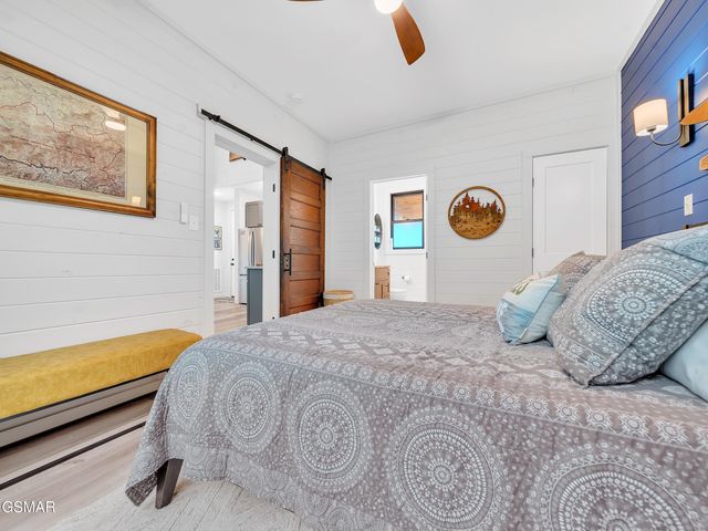 1366 Lake Haven Way, Sevierville, TN 37876