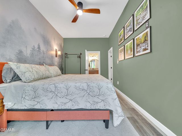 1366 Lake Haven Way, Sevierville, TN 37876