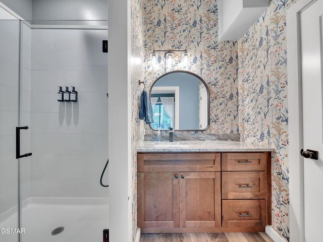 1366 Lake Haven Way, Sevierville, TN 37876