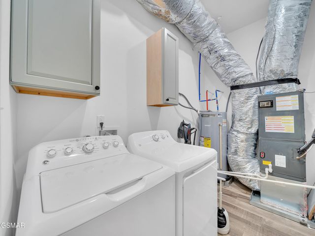 1366 Lake Haven Way, Sevierville, TN 37876