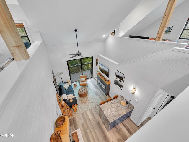 1366 Lake Haven Way, Sevierville, TN 37876