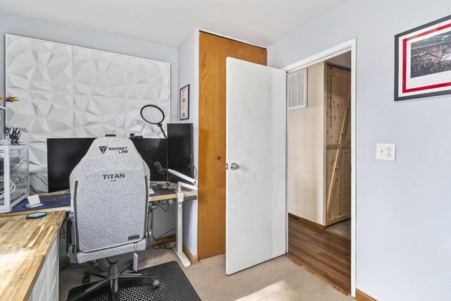 223 JANE COURT, Neenah, WI 54956