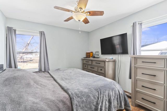 223 JANE COURT, Neenah, WI 54956