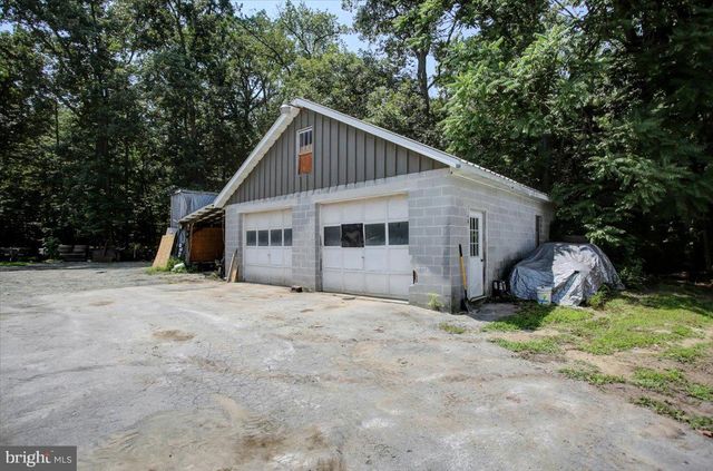 7304 FORT MCCORD ROAD, Chambersburg, PA 17202