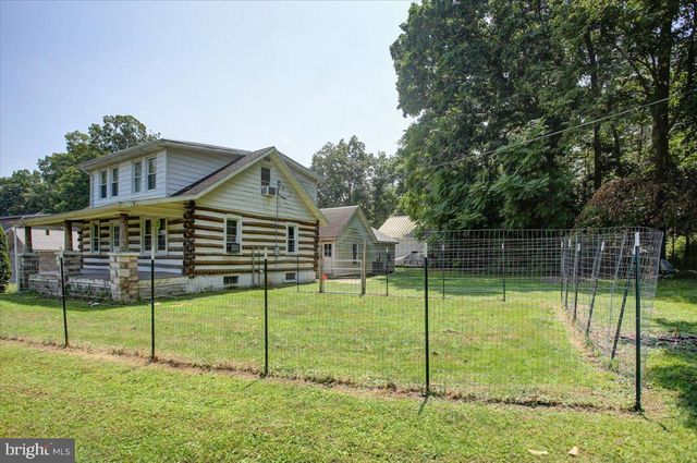 7304 FORT MCCORD ROAD, Chambersburg, PA 17202
