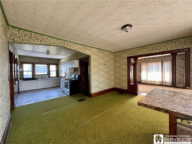 835 East 2nd Street, Jamestown, NY 14701