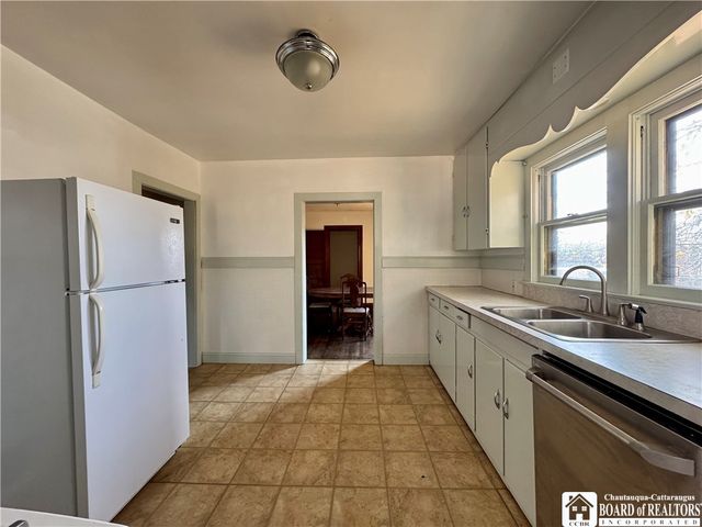 835 East 2nd Street, Jamestown, NY 14701