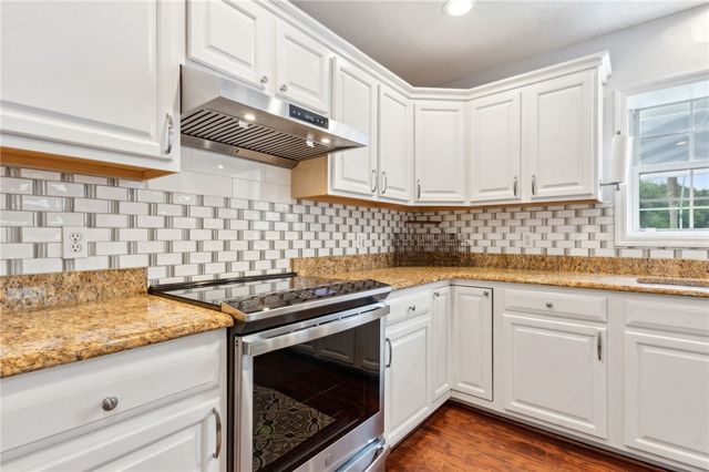 800 Silverleaf Walk, St Marys, GA 31558