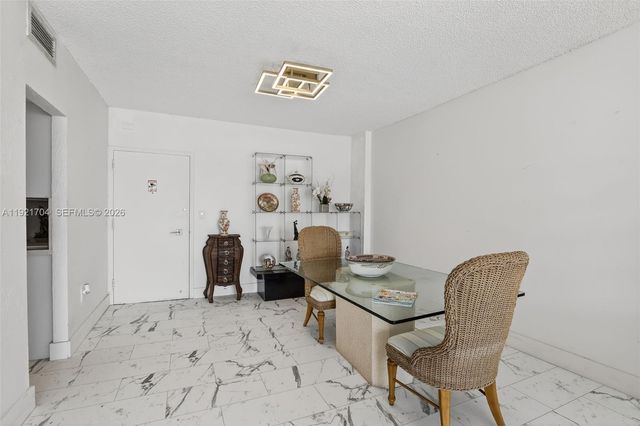 300 Bayview Drive 308, Sunny Isles Beach, FL 33160