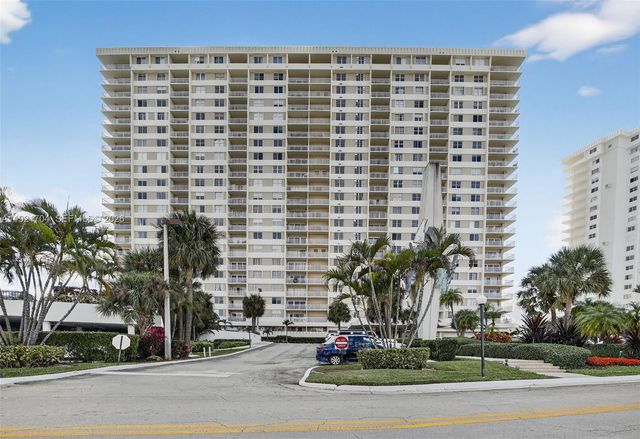 300 Bayview Drive 308, Sunny Isles Beach, FL 33160