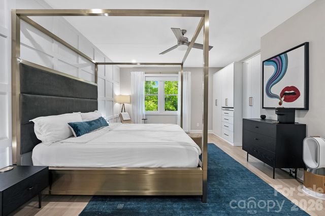 3505 Oakwood Avenue, Charlotte, NC 28205