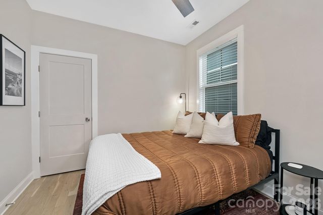 3505 Oakwood Avenue, Charlotte, NC 28205