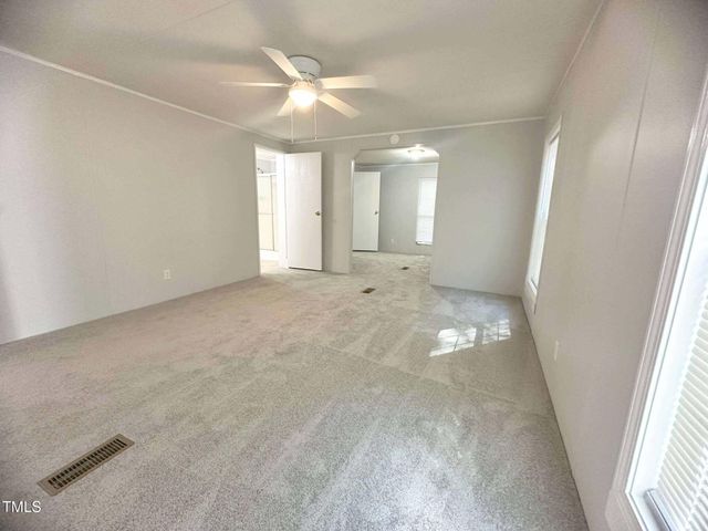 122 Casei Lane, Henderson, NC 27537