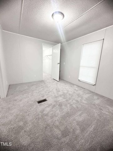 122 Casei Lane, Henderson, NC 27537