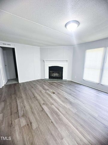 122 Casei Lane, Henderson, NC 27537