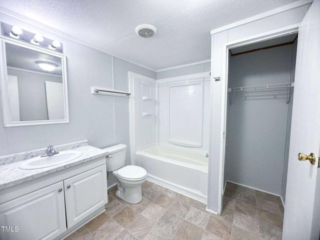 122 Casei Lane, Henderson, NC 27537