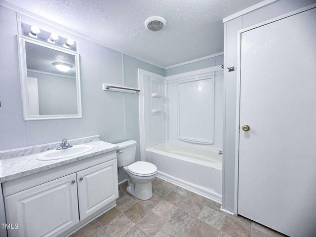 122 Casei Lane, Henderson, NC 27537