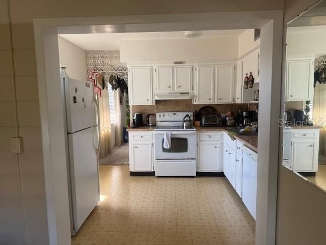 4143 57TH STREET N 600, Kenneth City, FL 33709