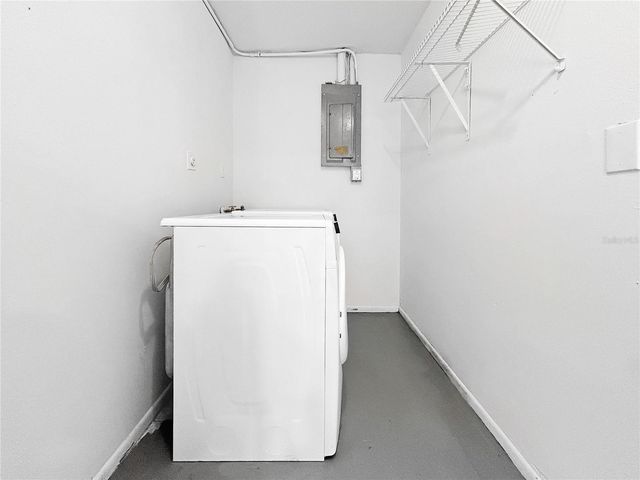 37502 OAKVIEW CIRCLE, Dade City, FL 33523