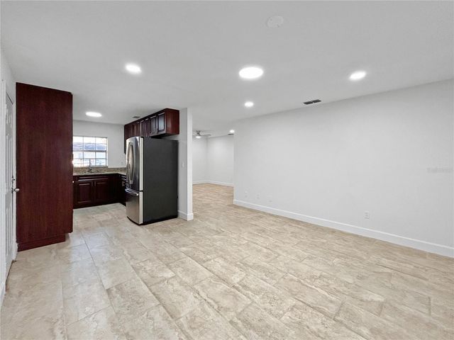 37502 OAKVIEW CIRCLE, Dade City, FL 33523