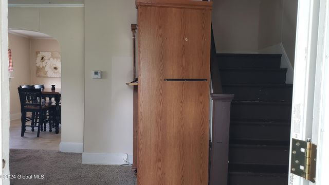 11 Saratoga Avenue, Broadalbin, NY 12025