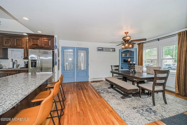 5 Riccis Drive, Jackson, NJ 08527