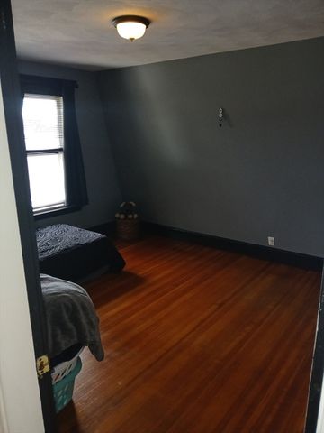 99 Florence St, Everett, MA 02149