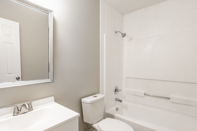 3165 River Birch Drive, Indianapolis, IN 46235