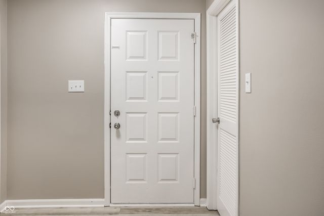 3165 River Birch Drive, Indianapolis, IN 46235