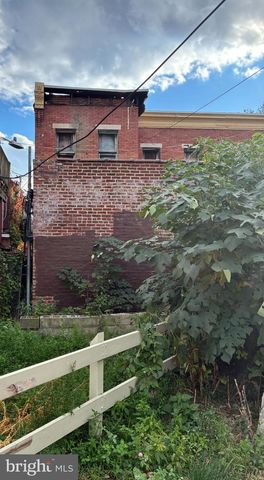 3018 W GLENWOOD AVE, Philadelphia, PA 19121