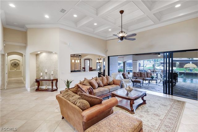 5521 Harbour Preserve CIR, Cape Coral, FL 33914