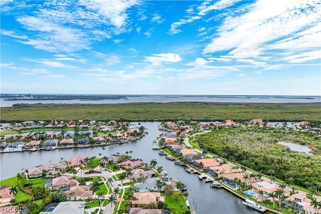 5521 Harbour Preserve CIR, Cape Coral, FL 33914