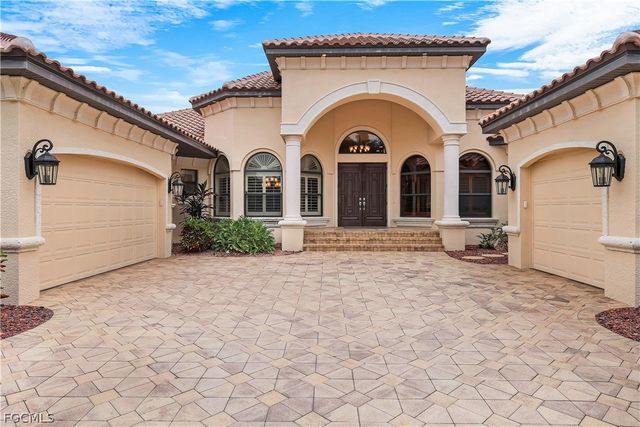 5521 Harbour Preserve CIR, Cape Coral, FL 33914