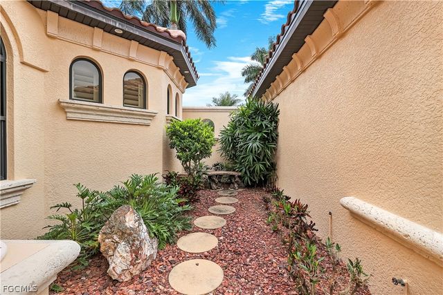 5521 Harbour Preserve CIR, Cape Coral, FL 33914