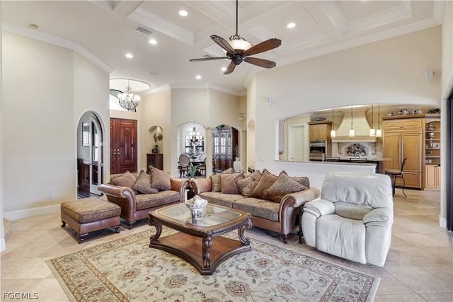 5521 Harbour Preserve CIR, Cape Coral, FL 33914