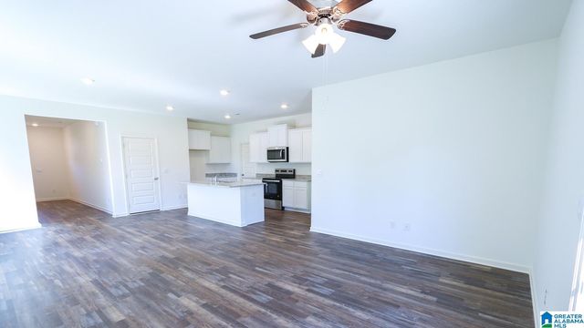 313 CREEK BEND LANE, Alabaster, AL 35007