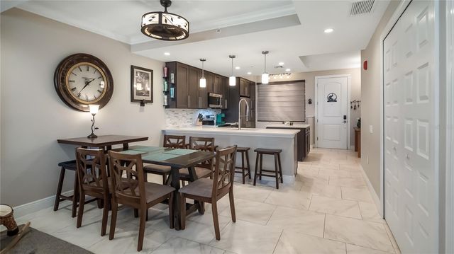 16300 COUNTY ROAD 455 105, Montverde, FL 34756