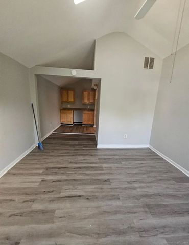 84 Sylvan Avenue, New Haven, CT 06519