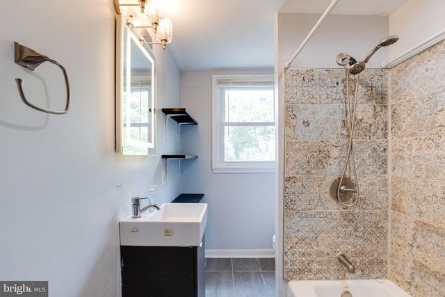 905 REGESTER, Idlewylde, MD 21239