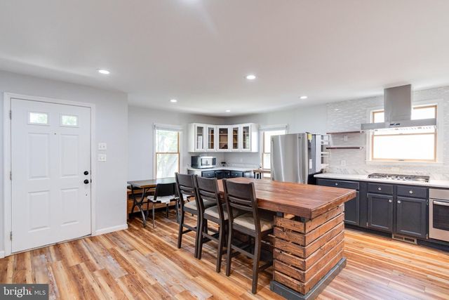 905 REGESTER, Idlewylde, MD 21239