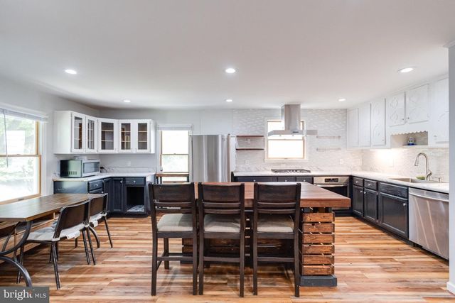 905 REGESTER, Idlewylde, MD 21239